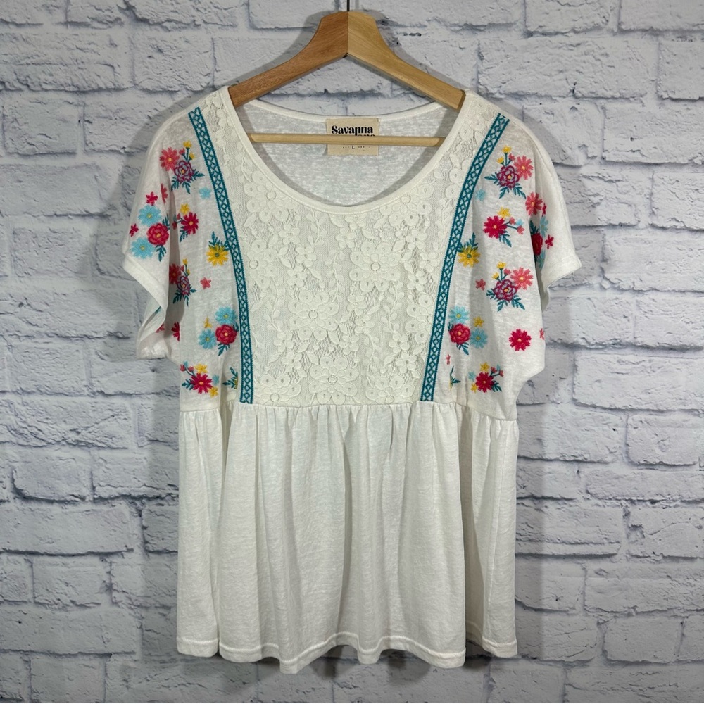 Savannah White Floral Embroidered Women's Top Sz Large Lace Peplum